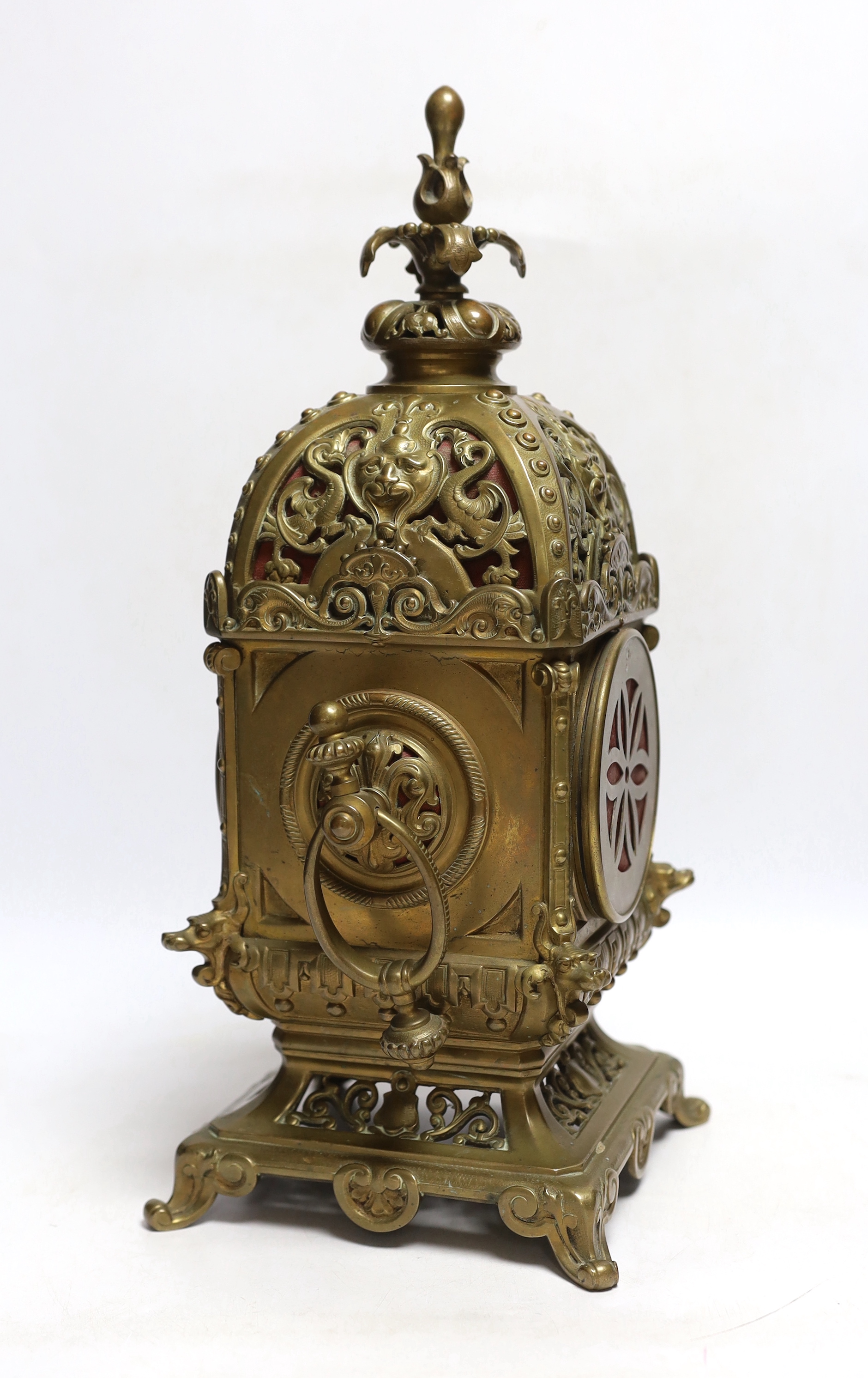 A brass French mantel timepiece with balance escapement, 4cm high